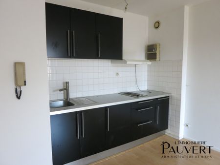 CHARMANT STUDIO de 28 m2 meublé. - Photo 3