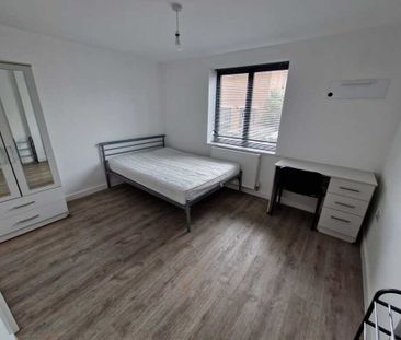 2 Bed Student Accommodation - Photo 5