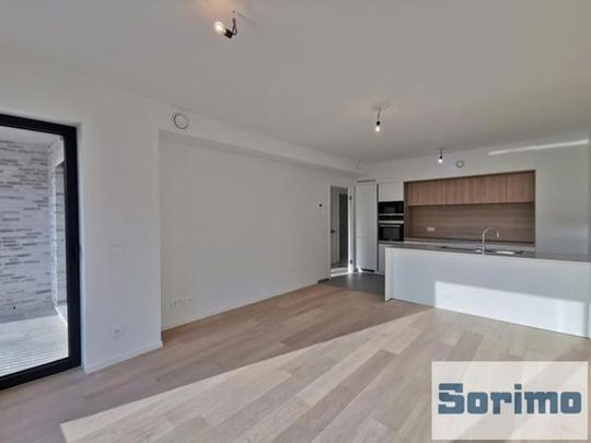 Appartement te huur - Foto 1