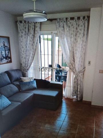 Alquiler de chalet adosado en Residencial La Balconera, 30 - Photo 2