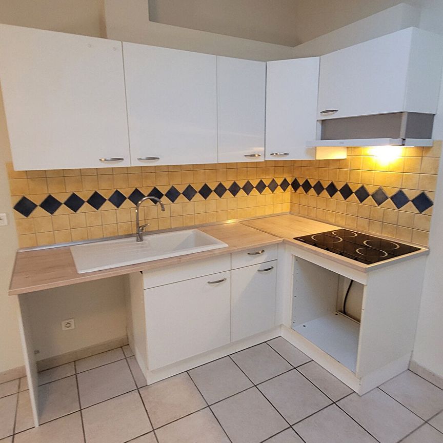 VEDENE 580, - Photo 1