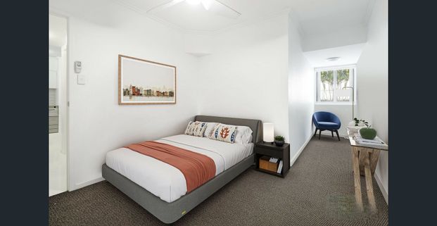 Stylish & Modern 2-Bedroom Apartment in the Heart of Kelvin Grove !!! - Photo 1