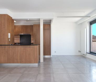 Appartement te huur in Tongeren voor € 850 met 2 slaapkamers - Photo 2