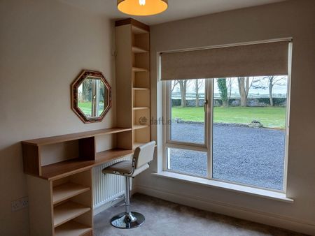 House to rent in Galway, Oranmore, Carnmore - Photo 3