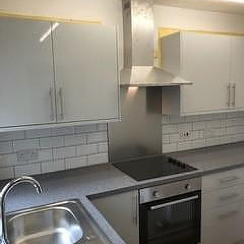 5 Bedroom Terraced To Let - Photo 1