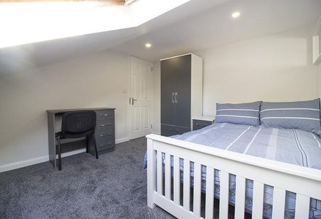 6 bedroom flat to rent - Photo 5