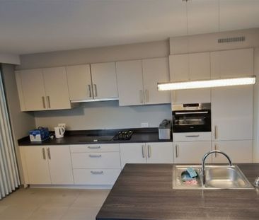 Appartement met prachtig uitzicht op het dorpsplein - Photo 4