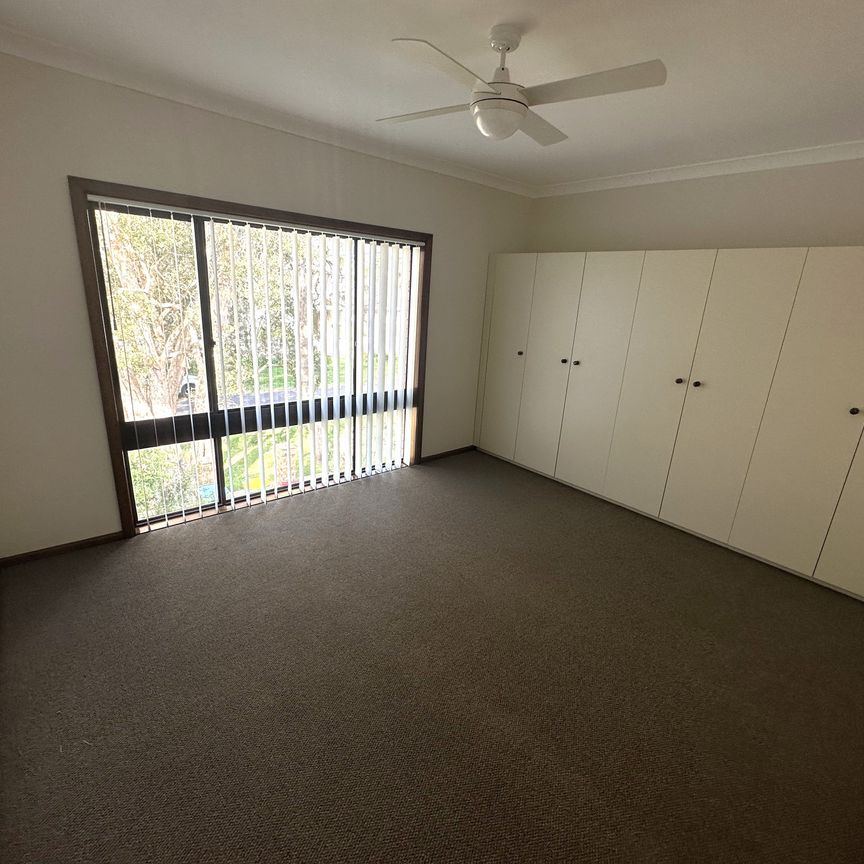 Lakeside Family Home - Photo 1