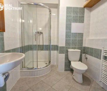 Pronájem nezařízené bytové jednotky 1+kk s balkonem, Brno - Modřice - Fotografie 2