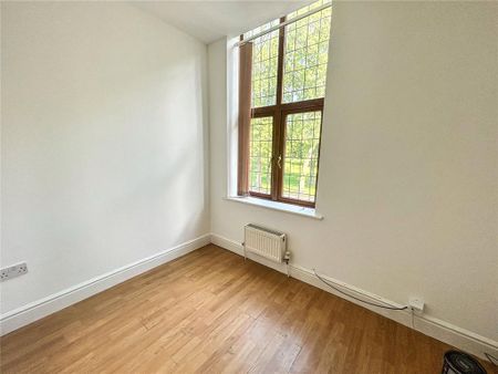 10 bedroom detached house to rent - Photo 4