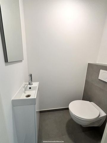 SERAING – Chatqueue-Appart. NEUF 2 ch, balcon, carport - Loyer: 800,00 € / mois - Photo 5