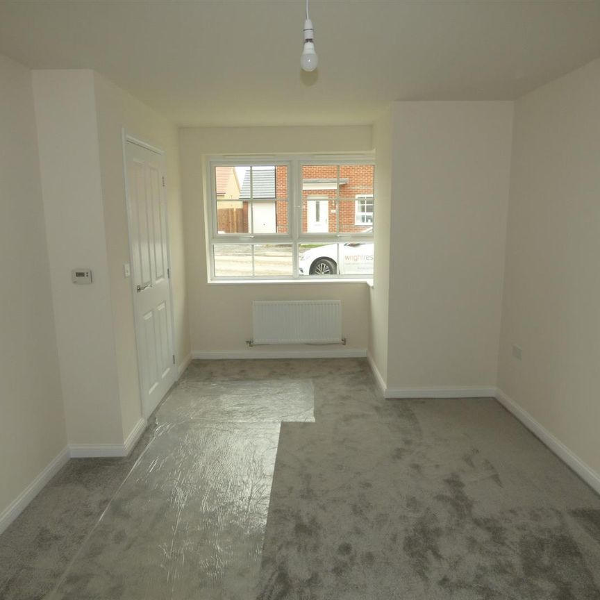 3 bed detached house to rent in Ascot Drive, North Gosforth - Photo 1