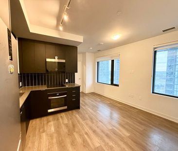 For Lease - 2920 Hwy 7 Road Unit# 1906, Vaughan, Ontario - Photo 2