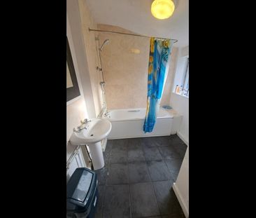 Room in a Shared House, Chesterfield Road, BS6 - Photo 6