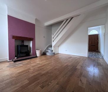 2 bedroom terraced house to rent - Photo 2