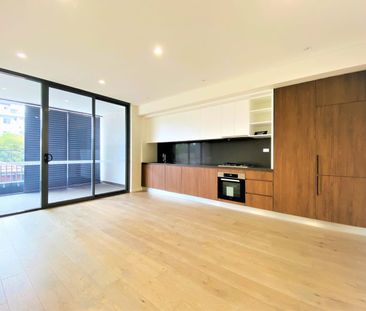 Newly Brand New Spacious 1bedroom apartment - Photo 1