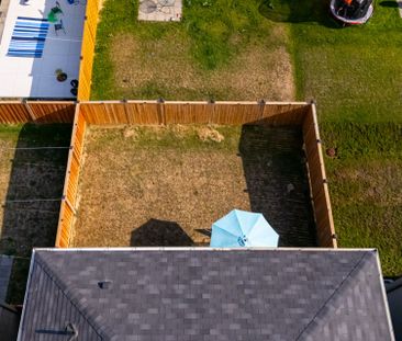 For Lease - 177 Longboat Run, Brantford, Ontario - Photo 3