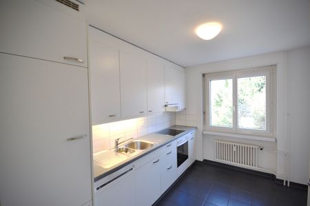 Schöne Familienwohnung in Seenähe! - Photo 2