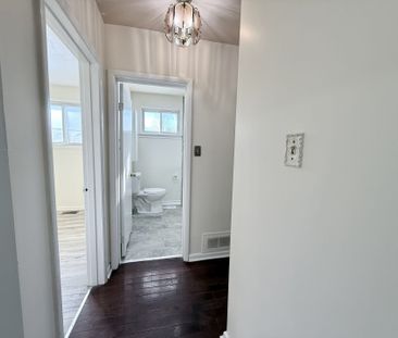 For Lease - 40 Sanford Crescent Unit# Upper, Brampton, Ontario - Photo 5