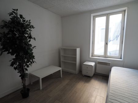 RUE GUILBERT DE PIXERECOURT - Photo 3