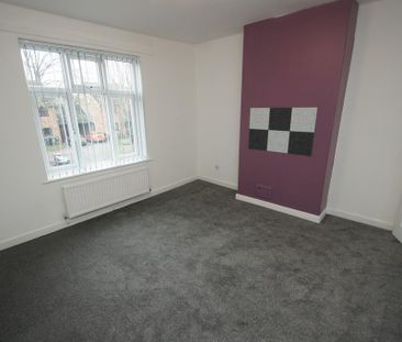 3 bedroom semi-detached house to rent - Photo 6