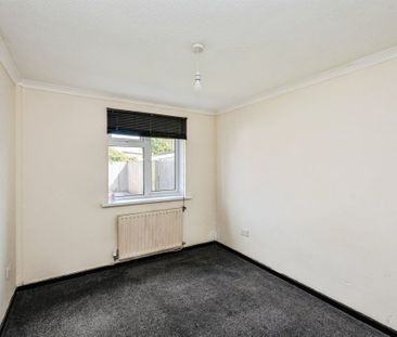 Pencaerfenni Park, Crofty, SWANSEA - Photo 6