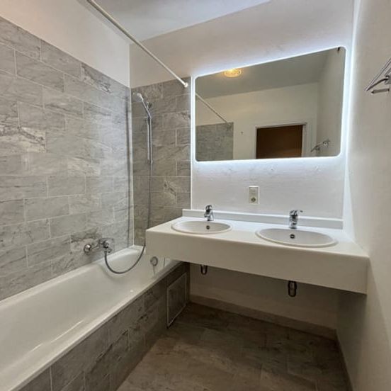 Appartement te huur - Foto 1