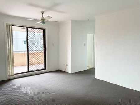 8/60 Campbell St, Wollongong, NSW 2500 - Photo 3