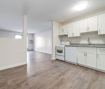 Premier Suite - 2 Bedroom - Photo 2