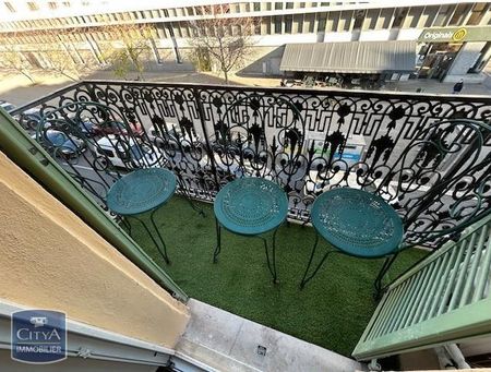 Location Appartement 1 pièce 18m² NICE 06300 - Photo 4