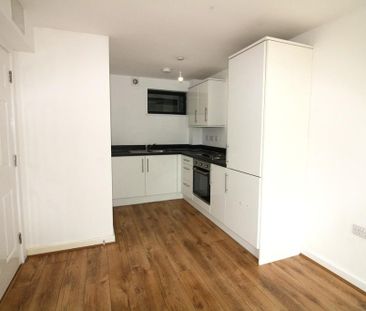 1 bedroom apartment to rent - Photo 2