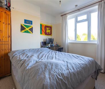 Monks Park Avenue, - Photo 3