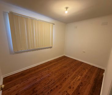 Freshly Painted home - Photo 6