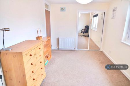 2 bedroom terraced house to rent - Photo 5