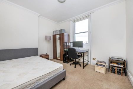 Hamilton Terrace, London, NW8 - Photo 3