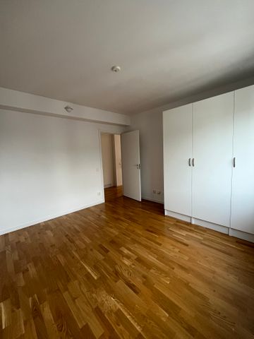 Genuagatan, Västerås - Photo 4