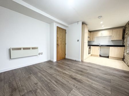 Highgate Mill Fold, Bradford, Queensbury - Photo 2