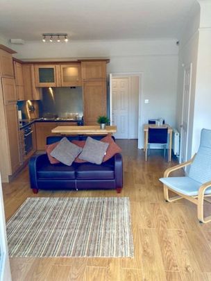 Studio Flat, William Jessop Court, M1 - Photo 1