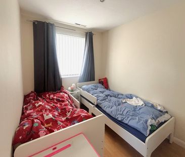 Silversmiths Way, Woking, Surrey, GU21 - Photo 1