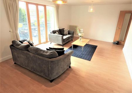 2 bedroom apartment to rent - Photo 3