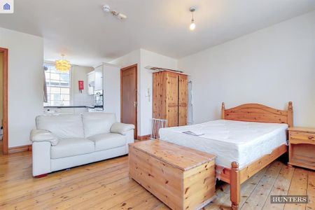 Studio to rent - Photo 4