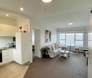 Beautifully presented 1 Bedroom - Photo 5