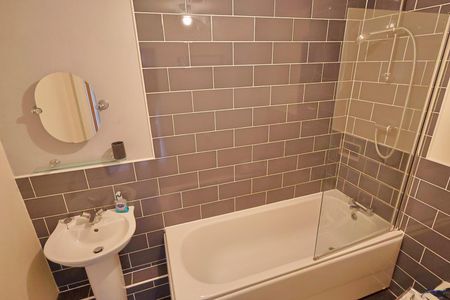 Monticello Way, Coventry - One Bedroom First Floor Apartment - Photo 4
