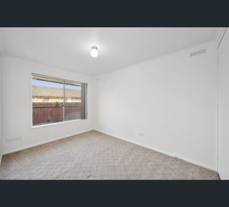 Unit 3/8 Erskine Street, Shepparton, Vic 3630 - Photo 4