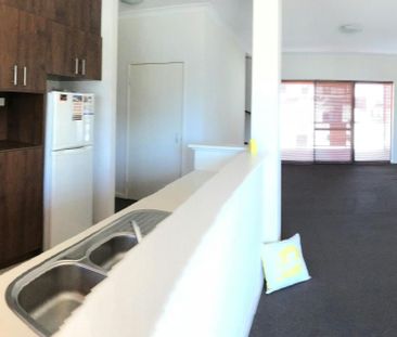 STYLISH APARTMENT WITH LOFT IN PRIME LOCATION - Photo 2