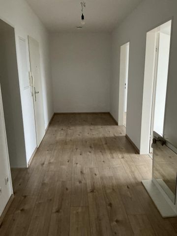 3-Zimmer mit Wanne und Balkon - Photo 2