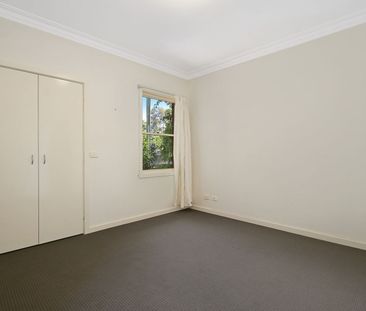 Home For Rent - Photo 3