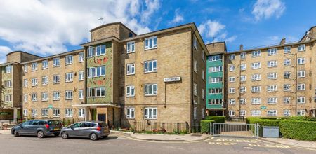 Spacious three double bedroom property perfect for students! - Photo 2