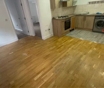 2 bedroom flat to rent - Photo 3