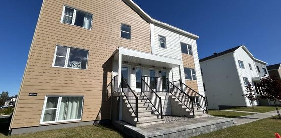 Condo locatif neuf 4 1/2 secteur Charny, 2-3e étage dès maintenant, avril ou mai 2026 - Photo 2